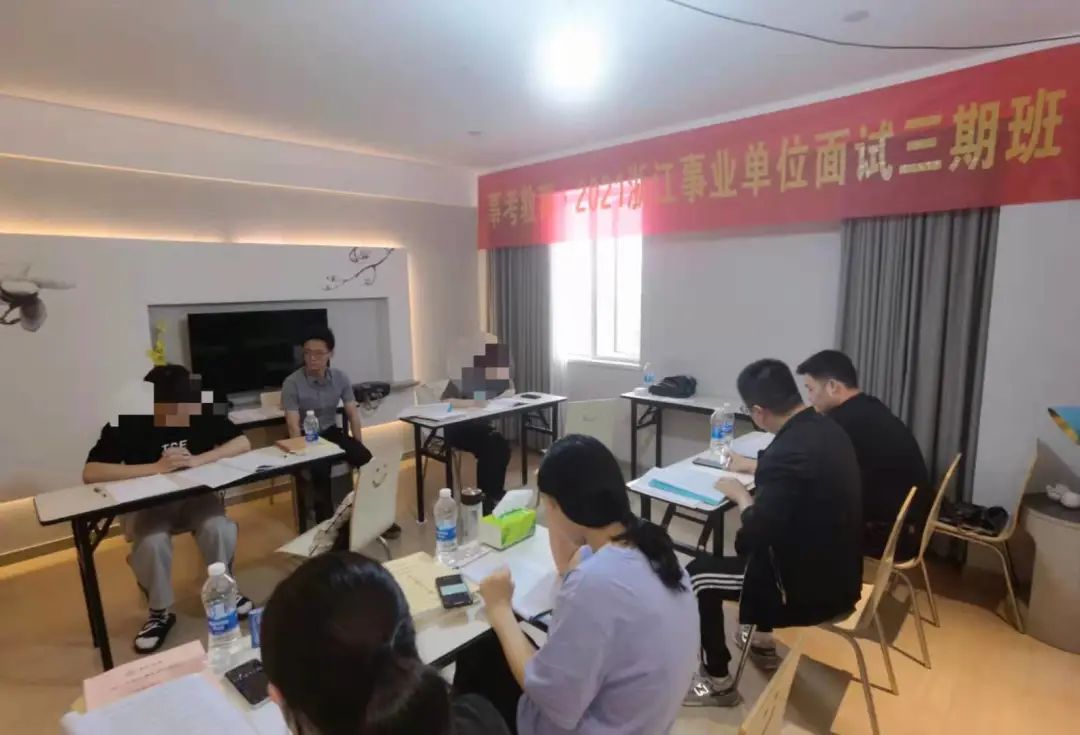 2021事业3.jpg 图片